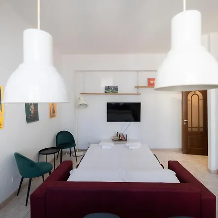 Apartamento Design & Comfort Near Station Milão