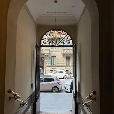 Superior Station Apartment Milan