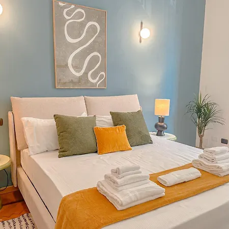 Apartmán Flatsharing - Friuli House - 3 Bedrooms Milán
