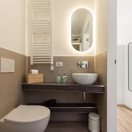 Appartamento Il Glicine - Vista Mozzafiato, Zona Isola, Vicino Metro M3 M5 E Stazione Milano