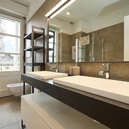 Absolute Luxury Home, 15 Minutes Walk San Siro Appartamento *