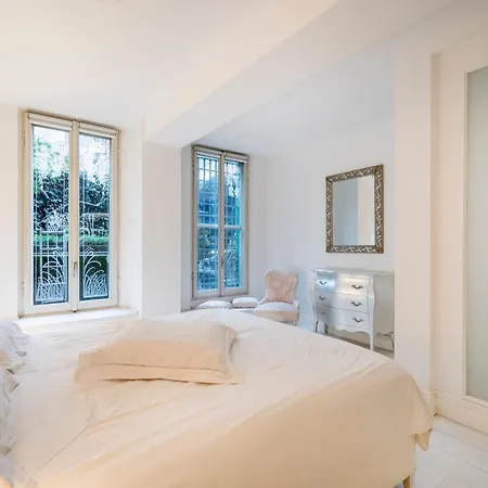 Διαμέρισμα Center Luxury - Duomo 5 Min - Wifi Μιλάνο