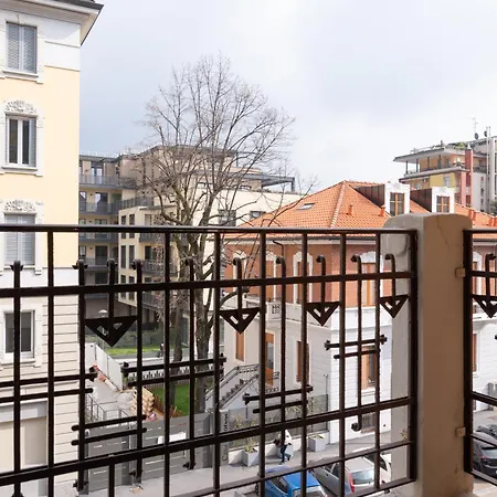 Apartman Charming 4 Person Navigli District - Mirable Pm Milánó