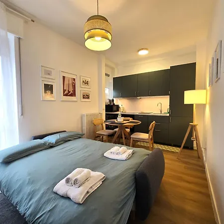 Yr Apartments - Ca' Granda - 1 Min Walk To Metro * מילאנו