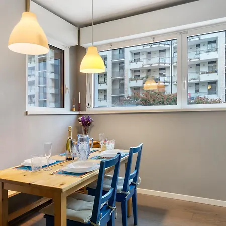 Apartamento Relaxing Light Space I Santa Giulia I Metro M3 Milán