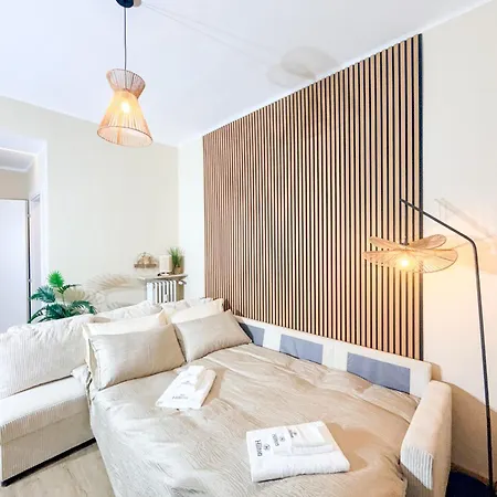 Japanese Luxury Retreat - Dyson - 2 - Zara Daire Milano