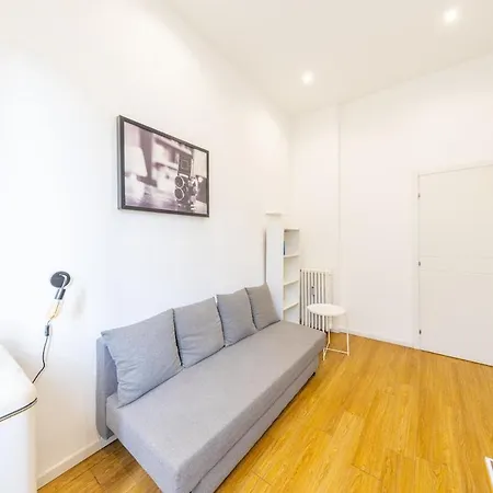 Daire Bright And Elegant With Wifi Milano