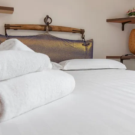 I-host 2br With Balcony Porta Romana Апартаменты *