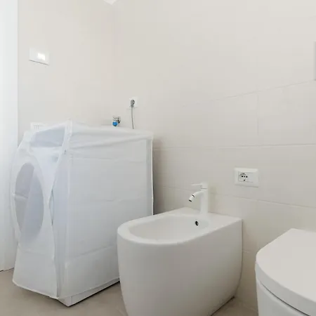 Guesthost - Cascina Merlata Lovely Nest Appartement Milan