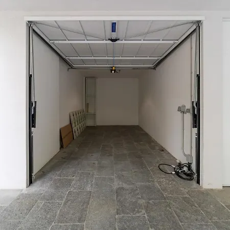 Apartment Luxury Penthouse, Exclusive Design & Private Garage