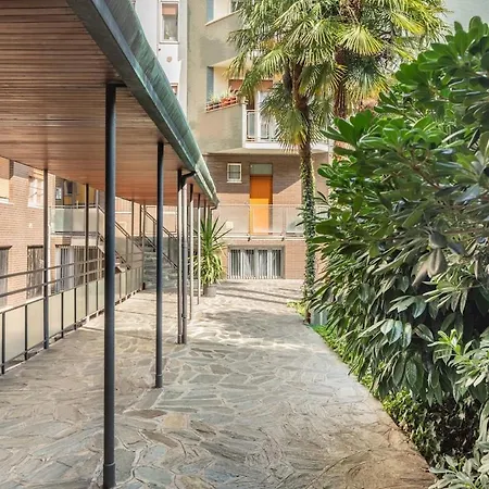 Daire Design In The Tortona Area - Design District