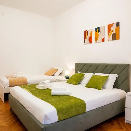 Ramazzini District - Elegant Flat X8 * 밀라노