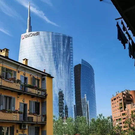 Appartamento Nel Cuore Del Quartiere Isola, All'ombra Del Bosco Verticale Milano