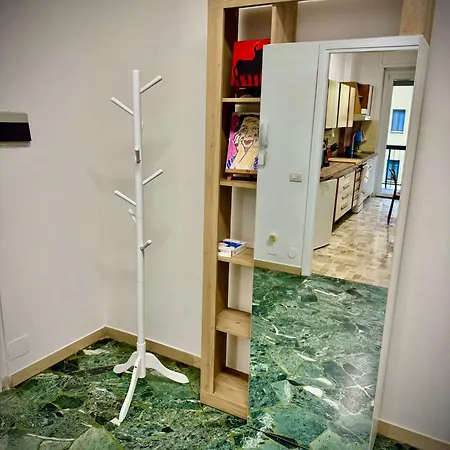 Al 14 Metro M4 15 Min Duomo Milano