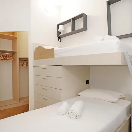 Spacious And Cozy Flat With Two Bathrooms Milano