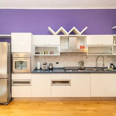Three-room In The Heart Of Apartmán Milán