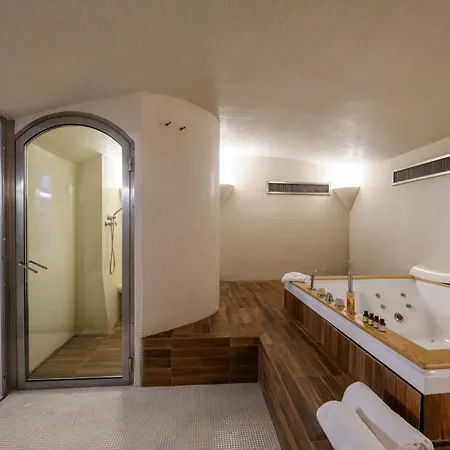 Sforza 57 - Romantic Escape With Jacuzzi * Milán