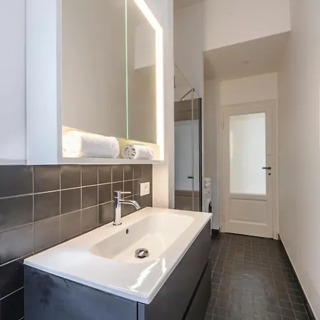 Vigoni 3 - Elegant For 6 People * Milano