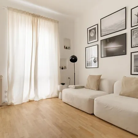 Appartamento Navigli - Porta Genova -bilocale Su Due Piani