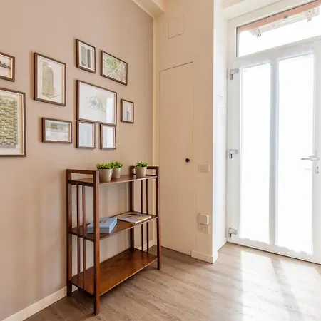 Stylish Apartment-near Corso Como-metro Garibaldi * Milan