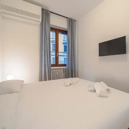 Tantardini House Near Navigli-bocconi Appartement