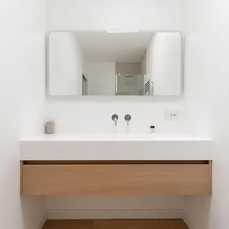 Guesthost - Modern Terrace Flat In Solari Area Appartement *