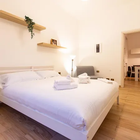 I-host - Rombon 38 * Milano