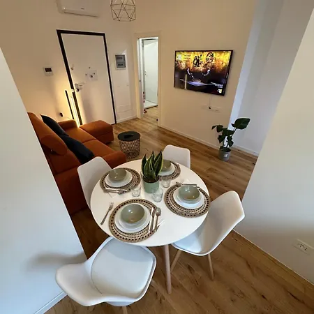Apartment Homesix
