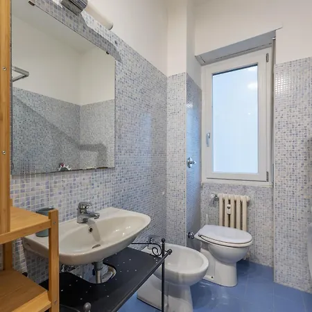 Apartment Casa Losanna, Citylife, Corso Sempione,