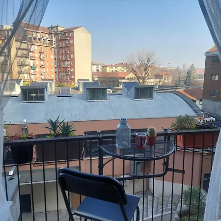 Guesthost - Cenisio Cozy Flat Near Mm5 *