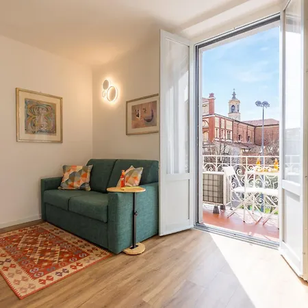 Il Glicine - Vista Mozzafiato, Zona Isola, Vicino Metro M3 M5 E Stazione Appartamento Milano