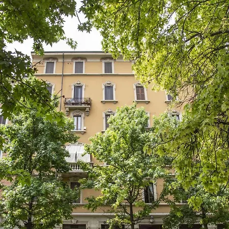 Stayeasy Correggio - Milanese Style - Area Milano