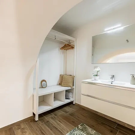 Buonarroti Loft - 10min From Duomo Apartmán Milán