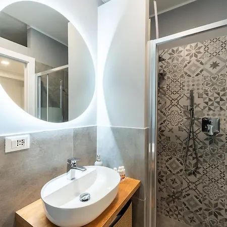 Design - Navigli & Darsena At 2 Min Milano