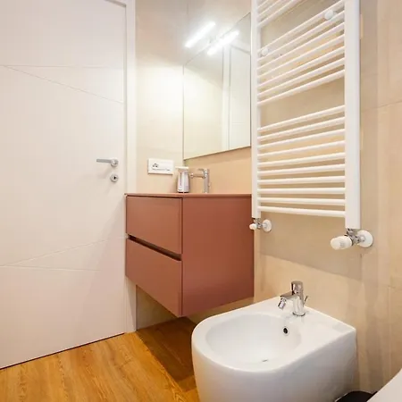 Andrea's Flat Studies Milano