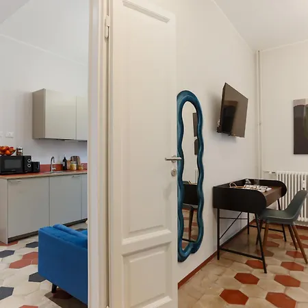 The Rent - Characteristic Three-room Near Via Washington Lägenhet *