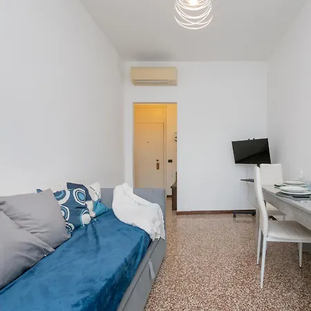 Appartement Homelovers Bright And White House Navigli District *