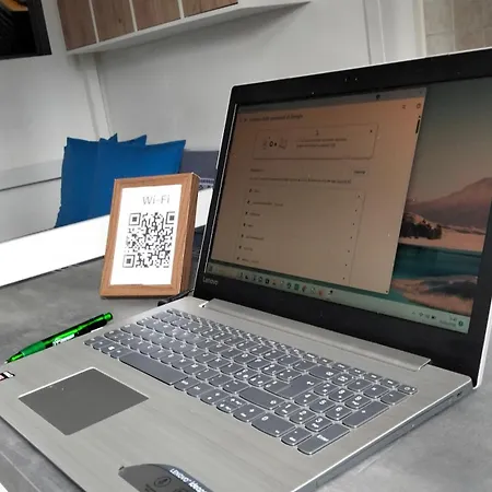 Domus Cassinis Metro And Trains At Your Doorstep Apartament