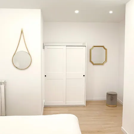 Apartamento The Boutique Houses - San Siro With Private Parking - Bande Nere M1 Metro Direct To Duomo- Apartments Milan City Center