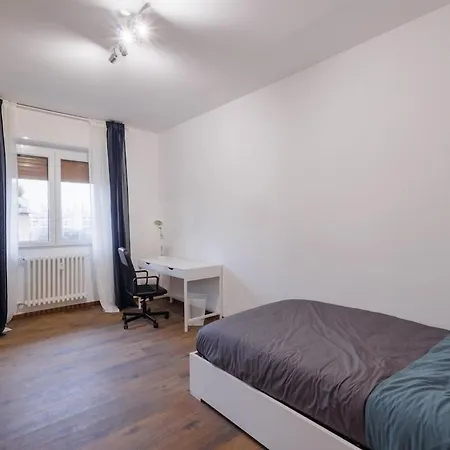 Cinzia's House - 5 Minutes From The Metro * Milano