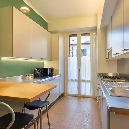 Easyhomes - Piazza Erculea דירה