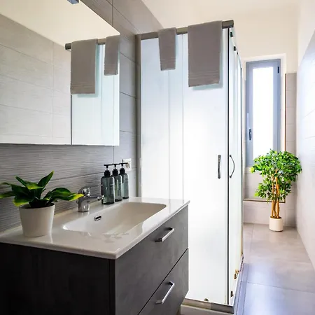 Daire Bocconi - Modern 2br Near Navigli