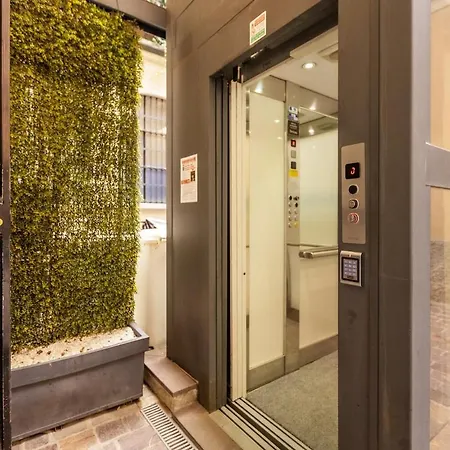 Lägenhet Vintage Chic Flat Steps From Fiera & Wi-fi Milano