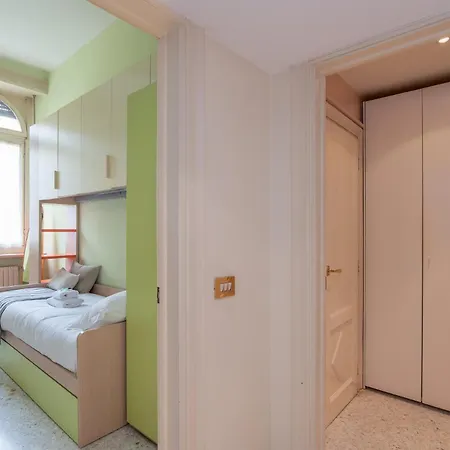 Apartment Three-room Flat With Balcony In Porta Romana