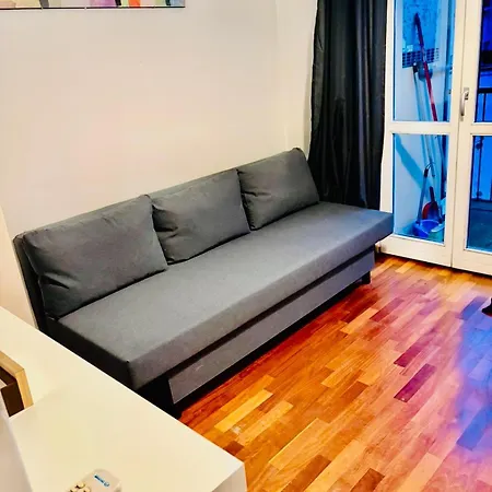 Apartman Navigli Comfort Metro Romolo Iulm & Unipol Forum *
