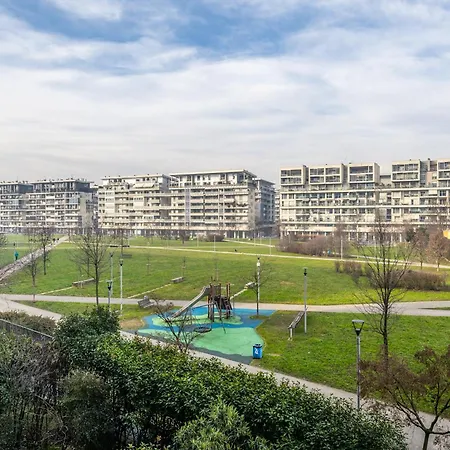 Santa Giulia Bright With 2 Terraces Appartement *