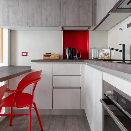 The Gentle Red House Living The Easily Apartment *