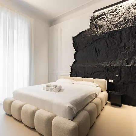 The Battisti Gallery Centro Appartement