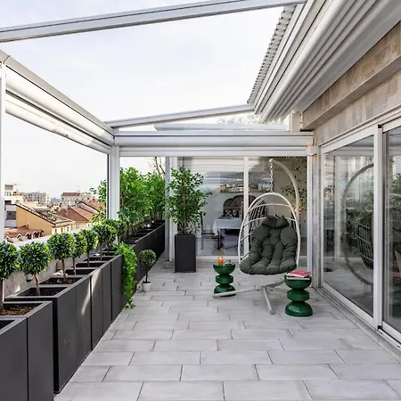 דירה Skyline Penthouse - Terrazzo Panoramico & Metro 5min *