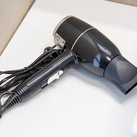 Bilocale Con Terrazzo Vicino M1 - San Siro Apartmán